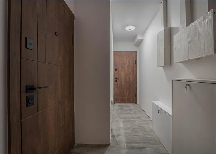 Brand New Apt I Great Location I Klaipeda I Cohost Клайпеда